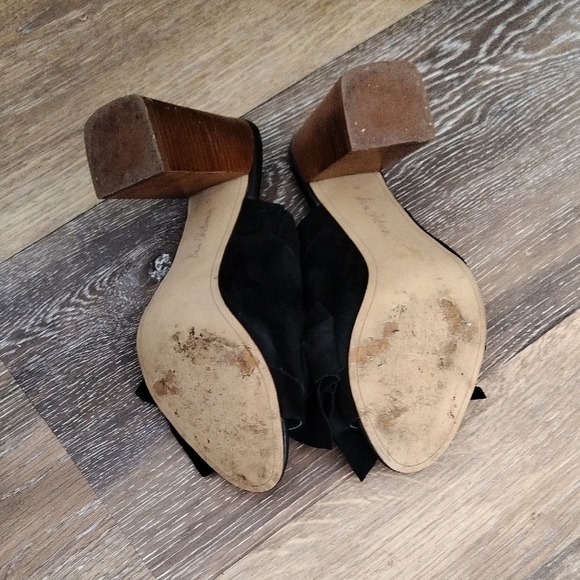 Sam Edelman Black Mules with Textured Bow and Block Heel - Picture 9 of 9